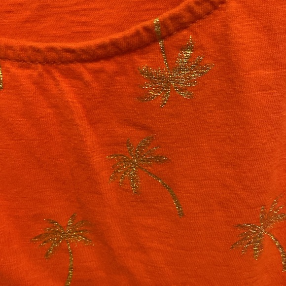 Red and gold top - Picture 3 of 5